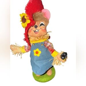 🌻 Annalee 2013 8” Scarecrow Girl Mouse – Fall Harvest Collectible Figurine